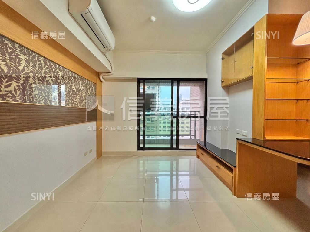 誠售！美術輕軌旁兩房平車房屋室內格局與周邊環境