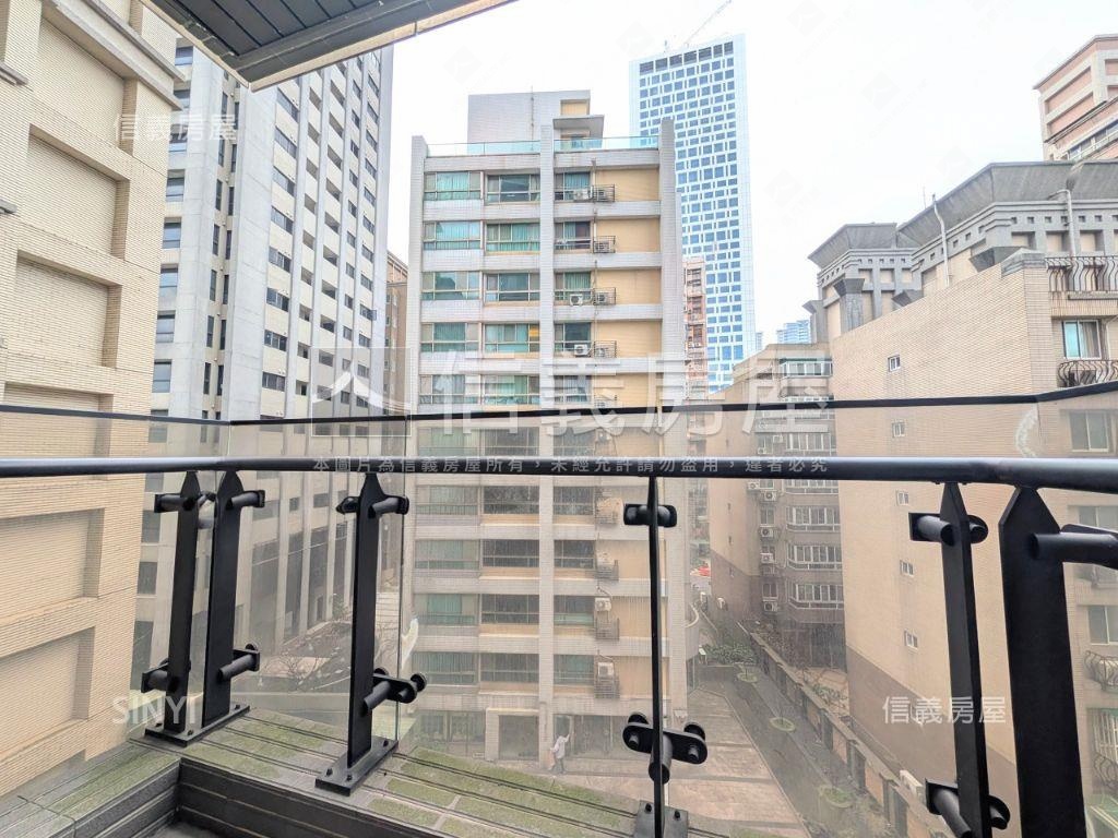 雲賞兩房美屋房屋室內格局與周邊環境