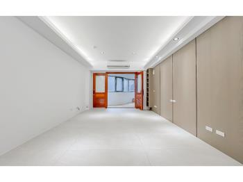 近逢甲大學兩房裝潢美屋