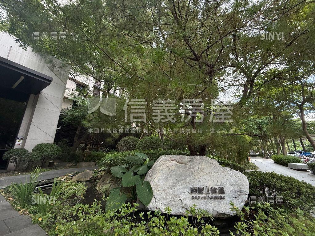 國圖一號溫馨美屋附平車房屋室內格局與周邊環境