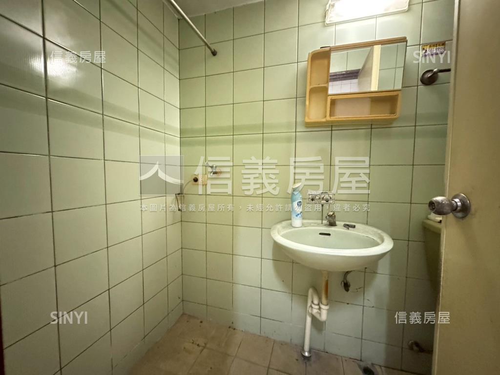 專任！近彰安棒透天房屋室內格局與周邊環境