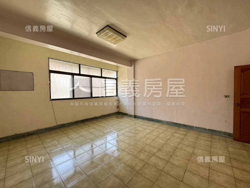 專任！近彰安棒透天房屋室內格局與周邊環境