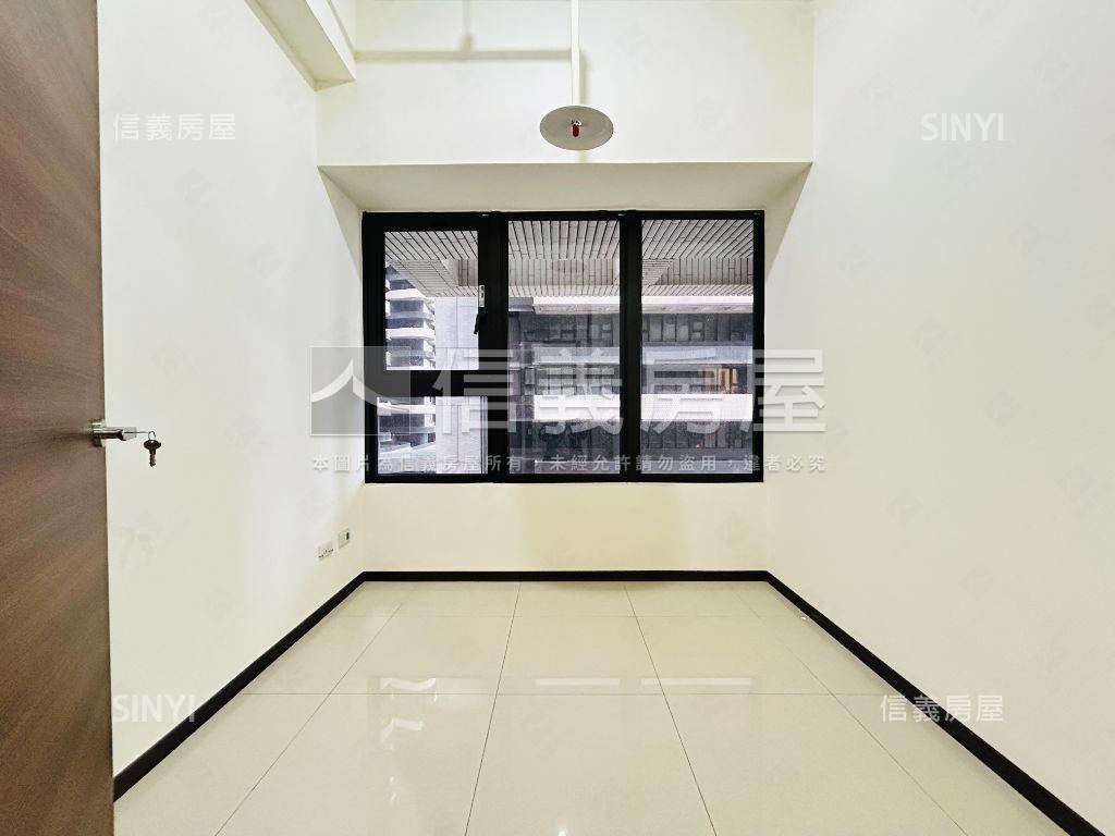 海洋都心１期近無獲利割愛房屋室內格局與周邊環境