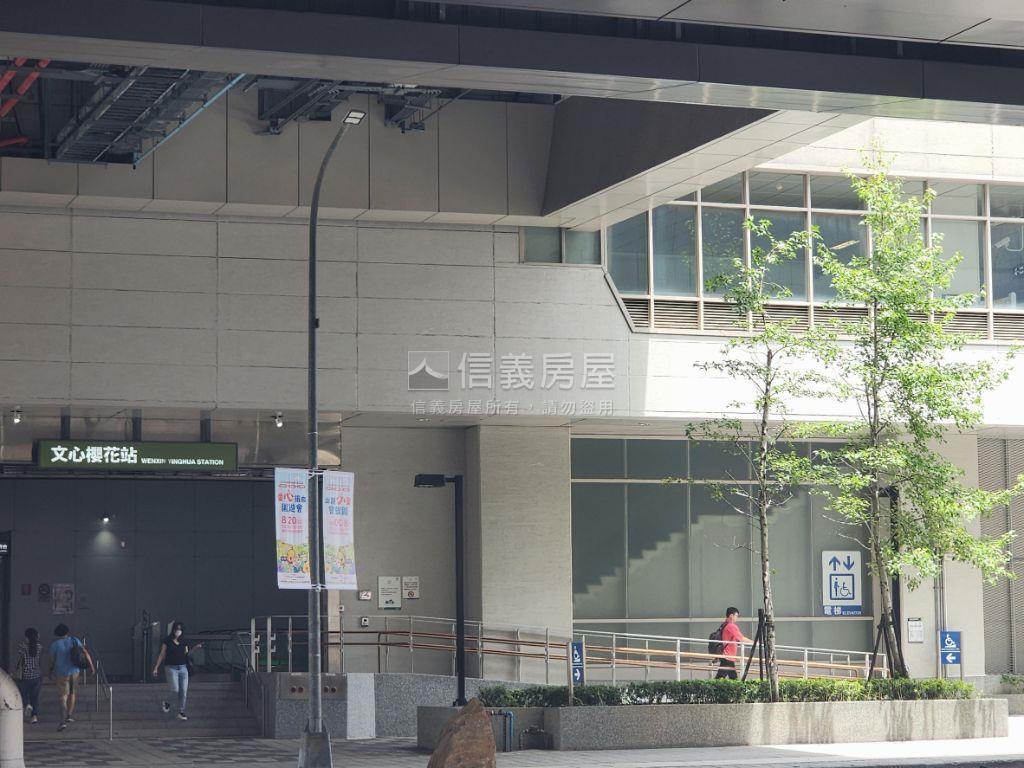正青海路近捷運燙金透店房屋室內格局與周邊環境