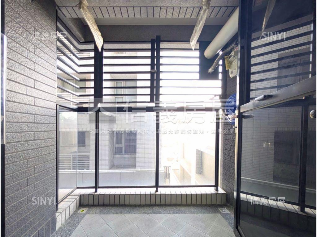 高大兩房平車先看這間房屋室內格局與周邊環境
