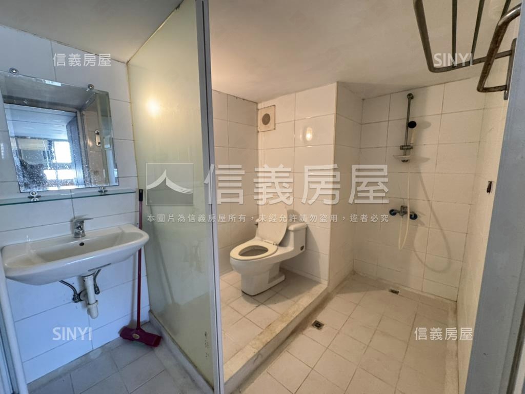 ★精選★雄霸雙星景觀宅房屋室內格局與周邊環境