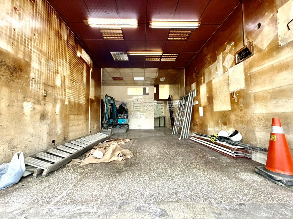 國道路一樓房屋室內格局與周邊環境