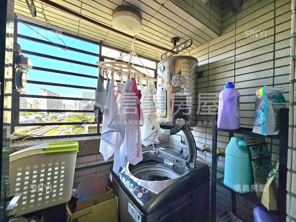 異國風華大兩房房屋室內格局與周邊環境