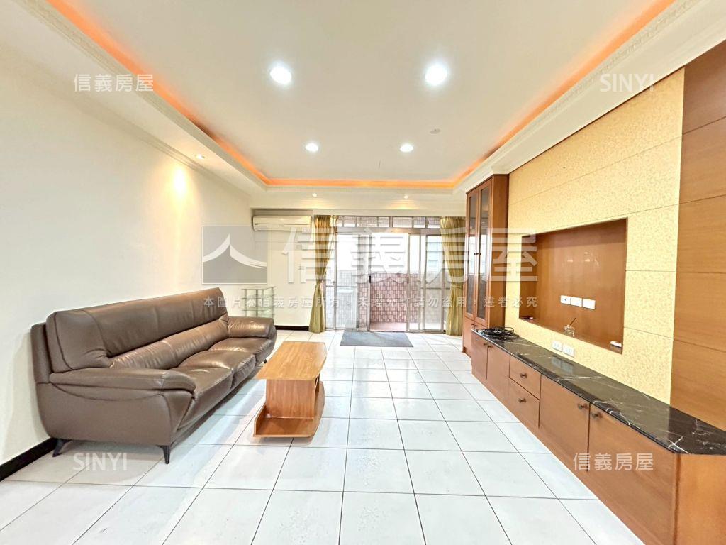 中正公園旁大３房平面車位房屋室內格局與周邊環境