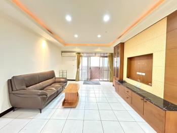 中正公園旁大３房平面車位