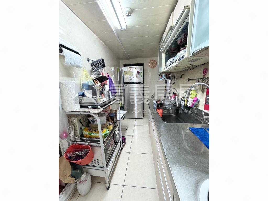超越降價惠文學區震後３房房屋室內格局與周邊環境