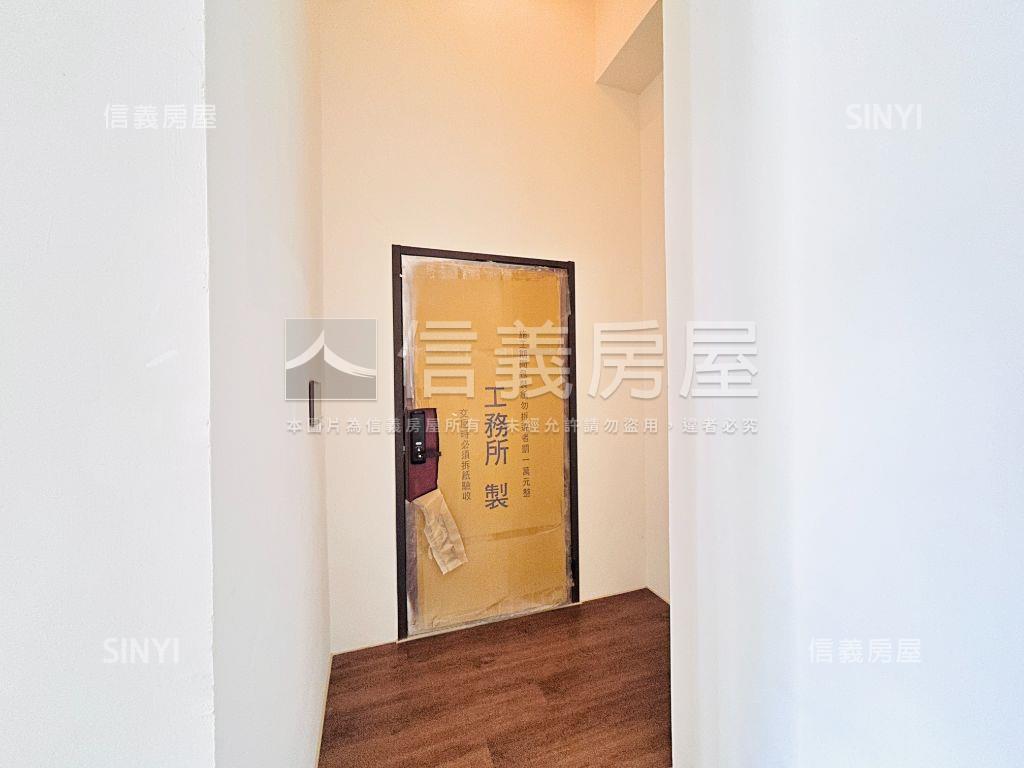 挑高美邸●菁美學４房車位房屋室內格局與周邊環境