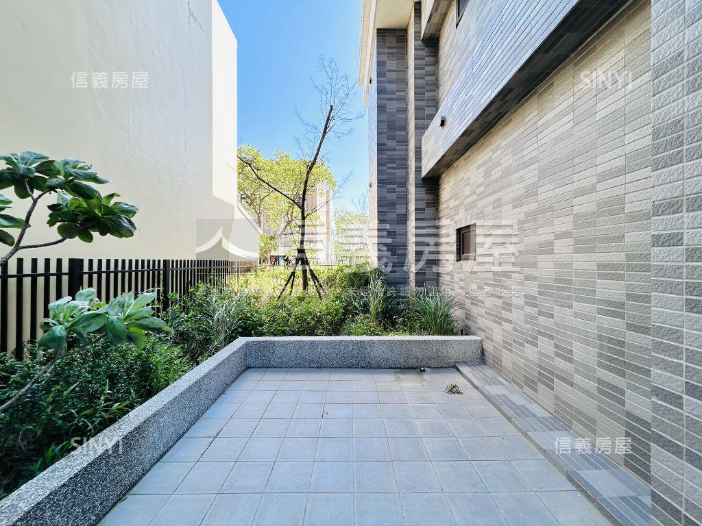 挑高美邸●菁美學４房車位房屋室內格局與周邊環境