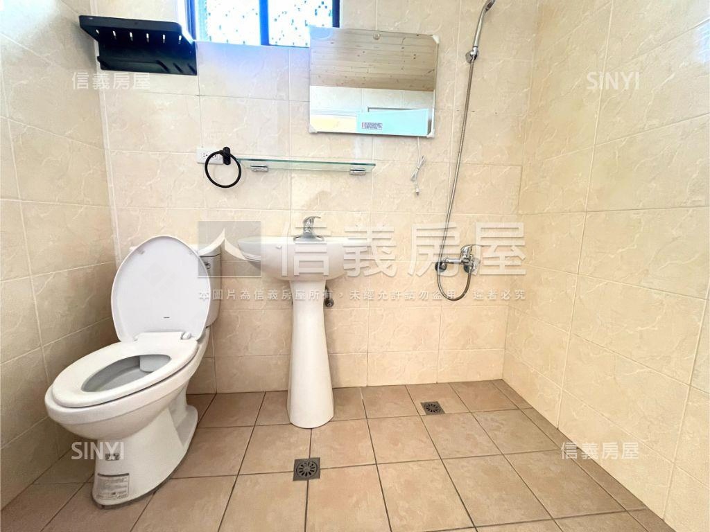 綠景視野三房平車房屋室內格局與周邊環境