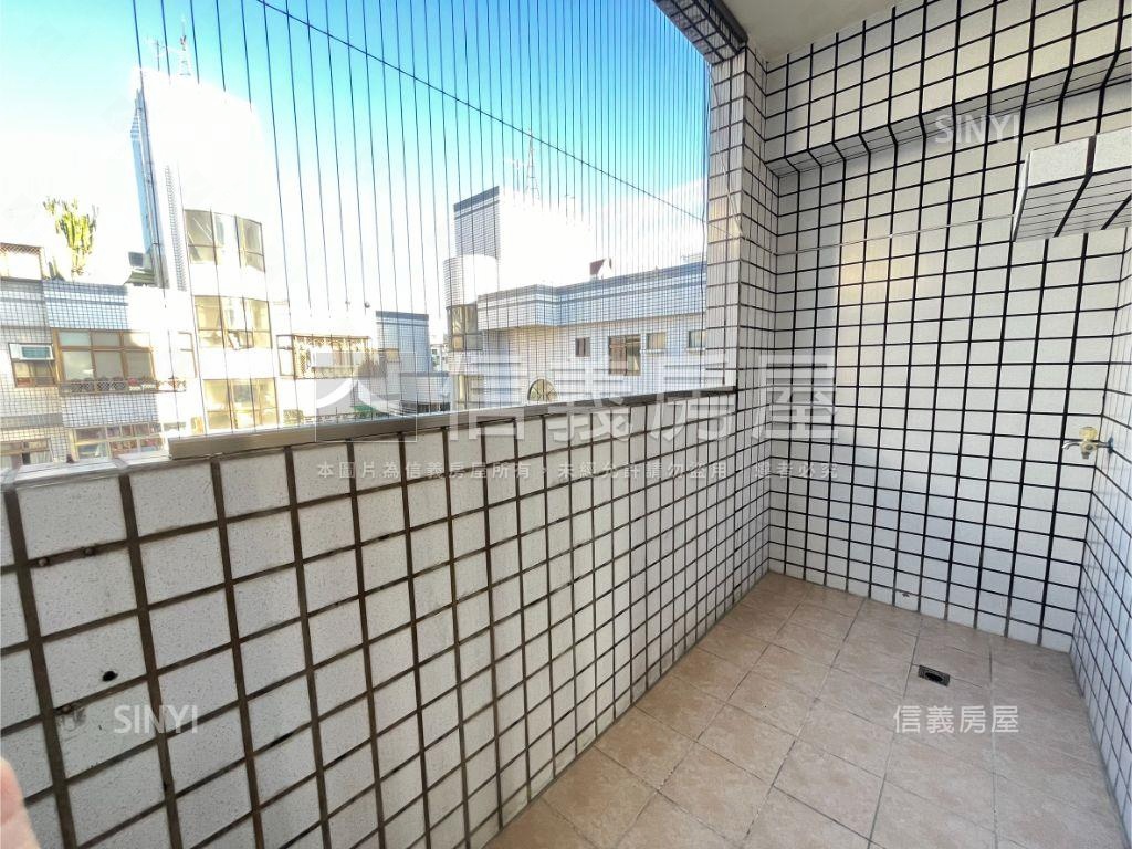 綠景視野三房平車房屋室內格局與周邊環境