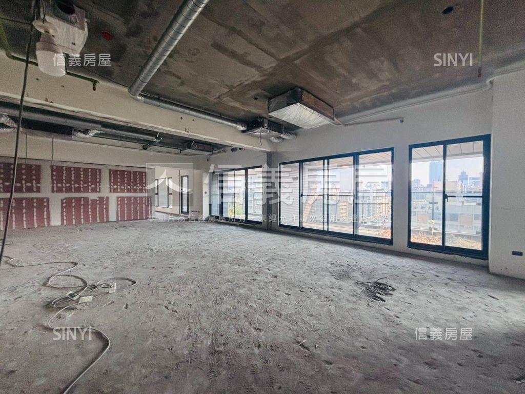 中央公園景觀豪邸房屋室內格局與周邊環境