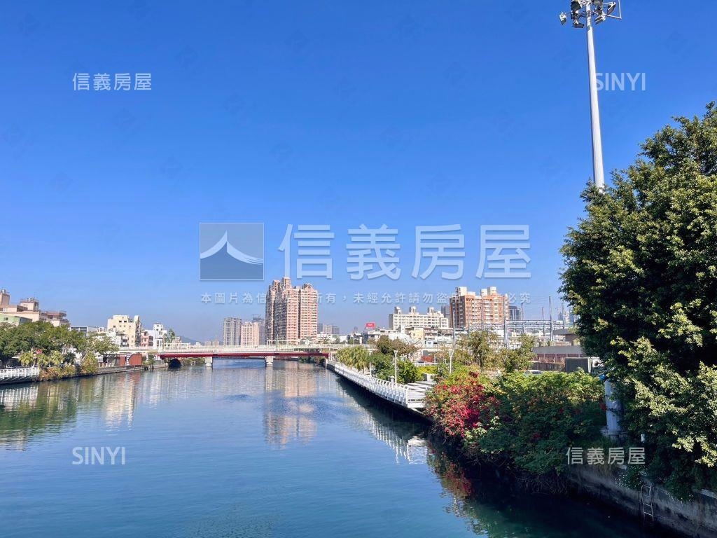 國泰頤河Ａ５高樓層含平車房屋室內格局與周邊環境