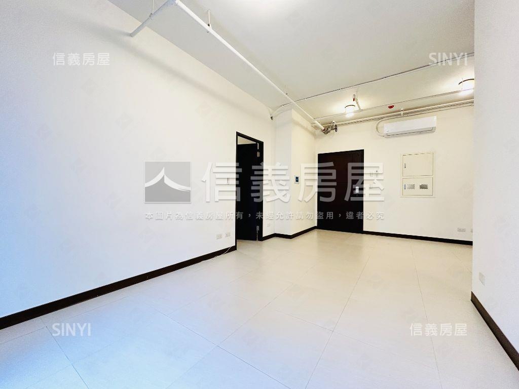 專任‧蒙德里安兩房大陽台房屋室內格局與周邊環境