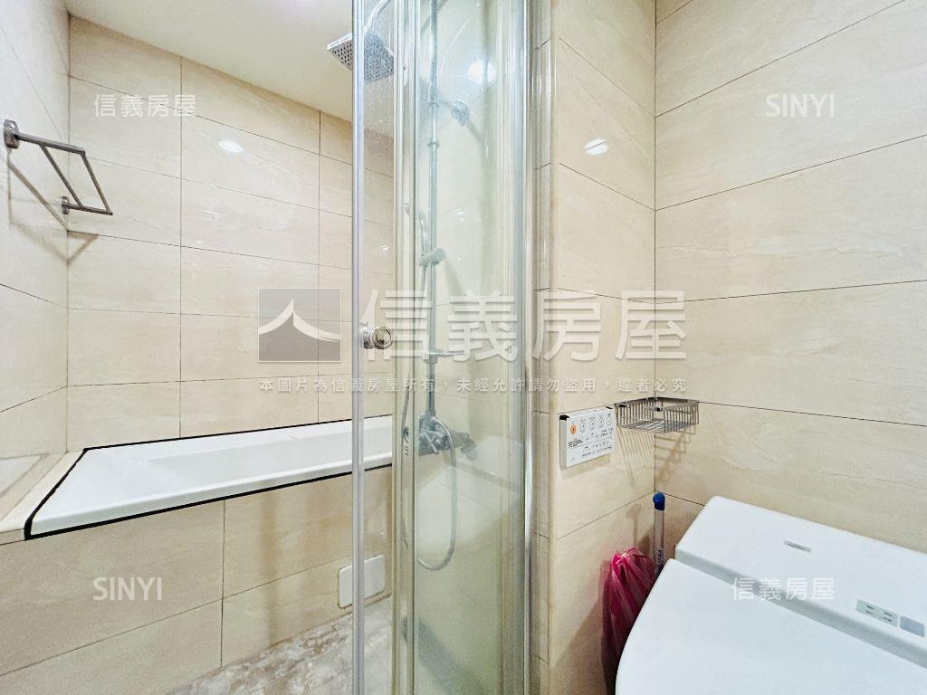 專任‧蒙德里安兩房大陽台房屋室內格局與周邊環境