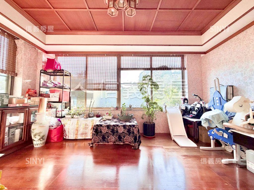 綠意環繞景觀透天房屋室內格局與周邊環境