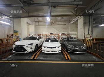 大俊國機下車位２