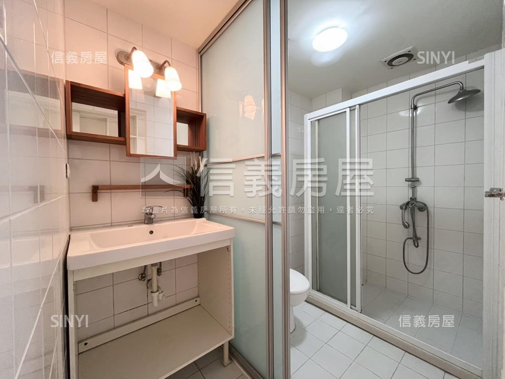 勝美術高樓邊間三房平車房屋室內格局與周邊環境