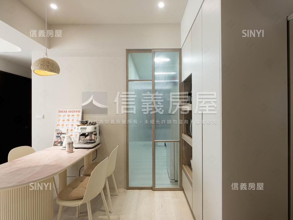 仁發香榭裝潢兩房車位房屋室內格局與周邊環境