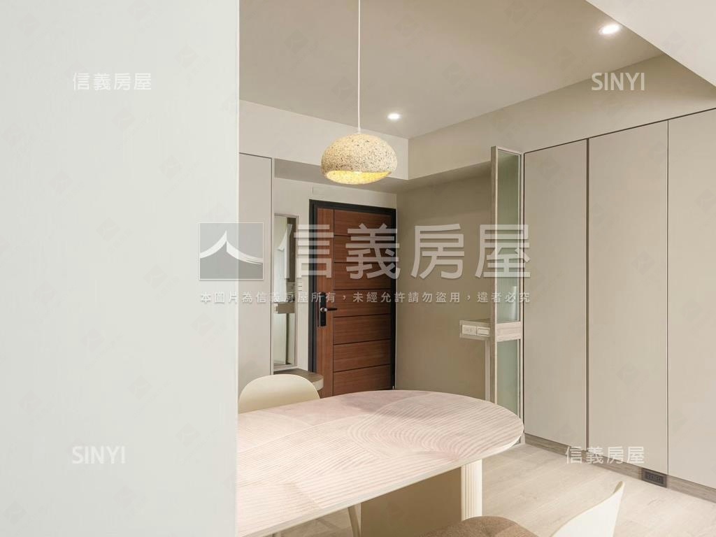 仁發香榭裝潢兩房車位房屋室內格局與周邊環境