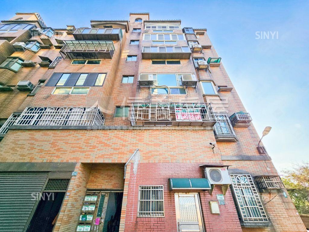 美麗方正三房房屋室內格局與周邊環境