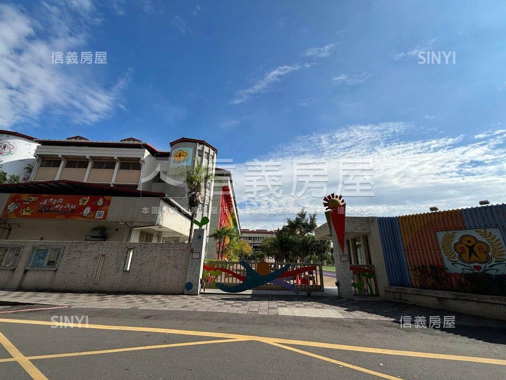 國光街裝潢二樓房屋室內格局與周邊環境