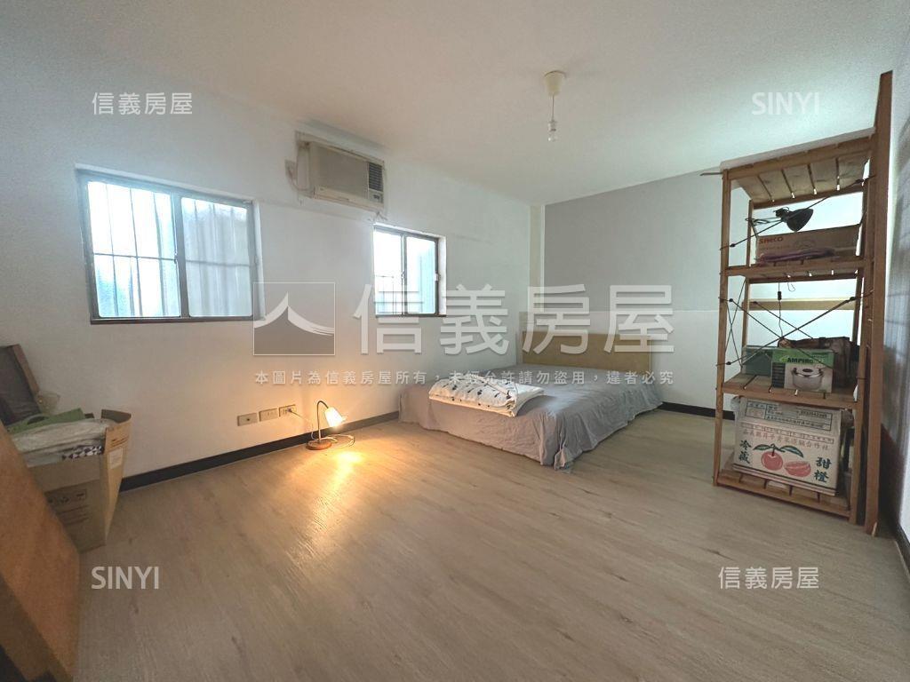 『名人巷』八里河景美妝房屋室內格局與周邊環境