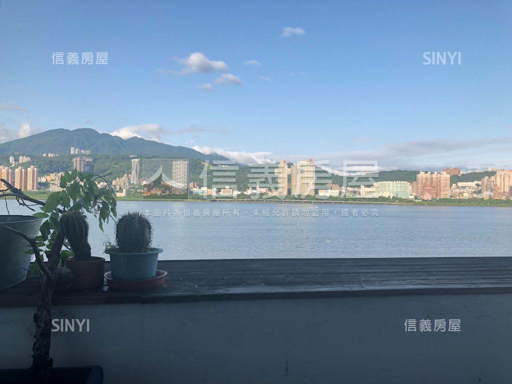 『名人巷』八里河景美妝房屋室內格局與周邊環境