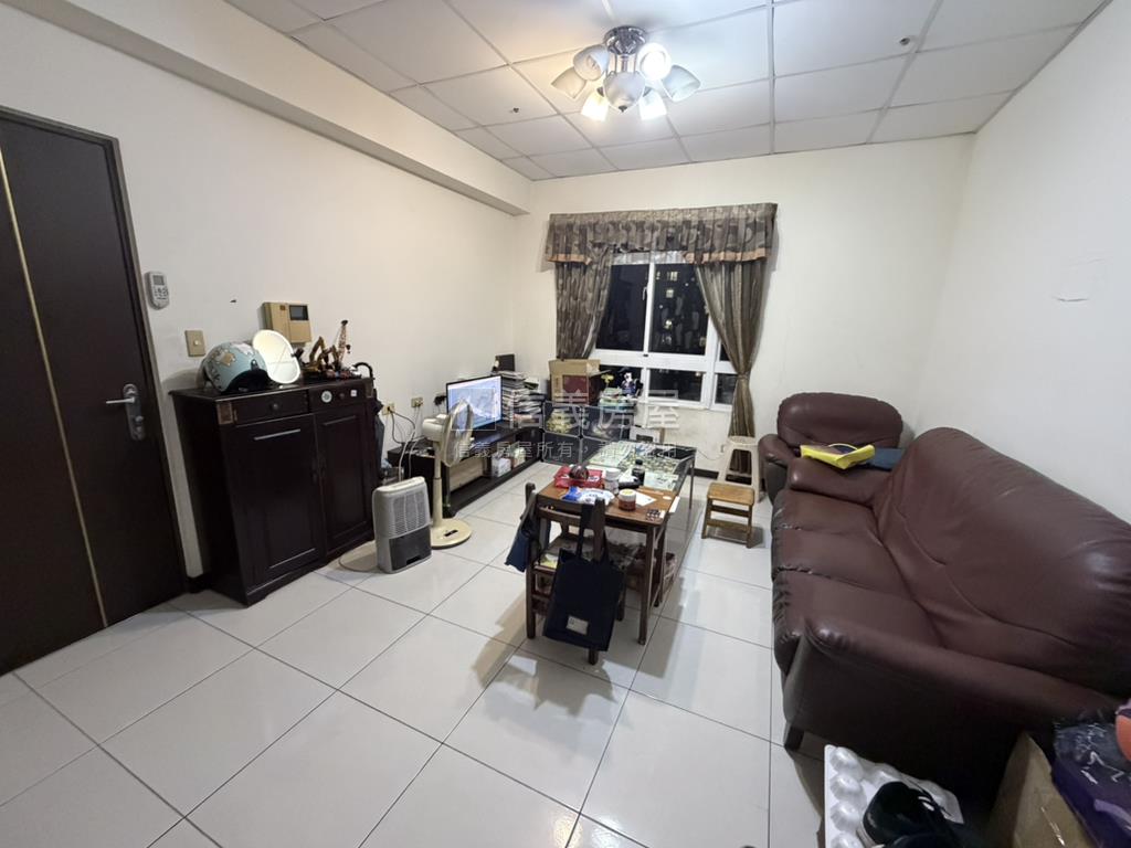 南勢重劃區方正大三房房屋室內格局與周邊環境