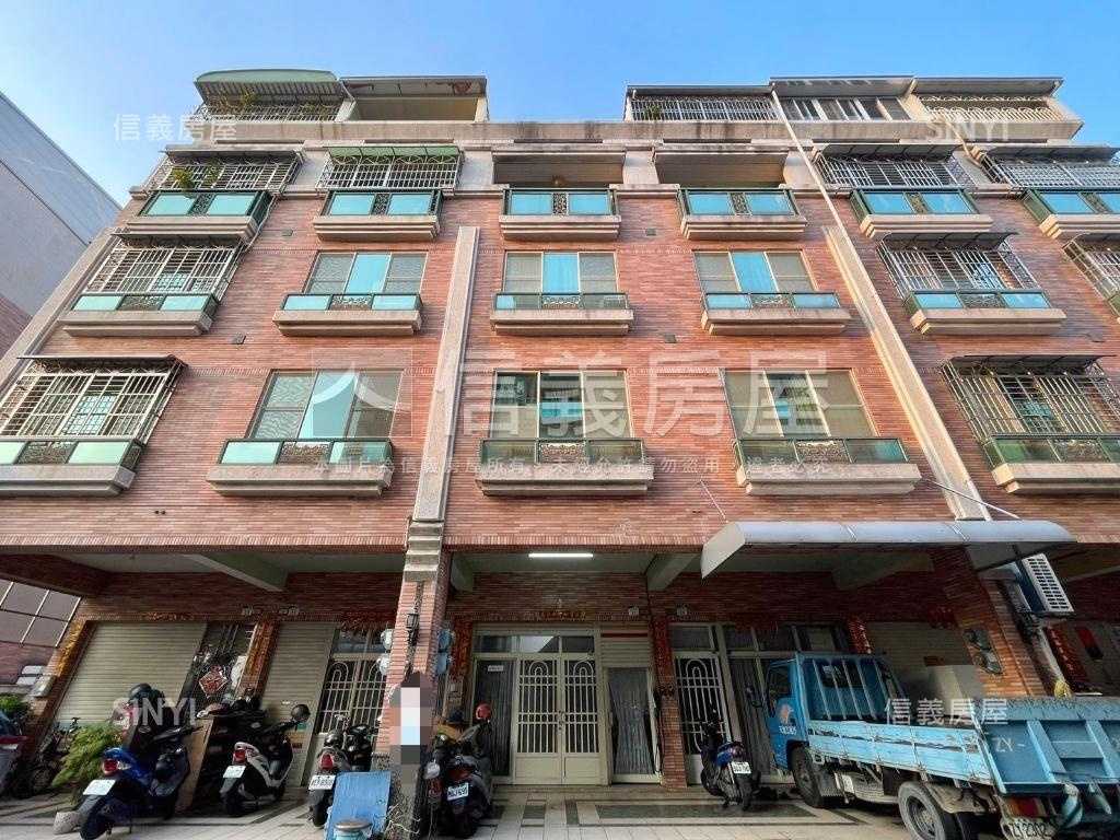 小港路寬８米朝南寬敞美透房屋室內格局與周邊環境