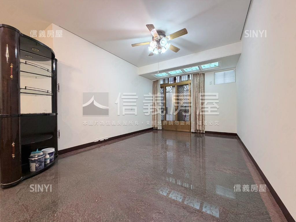 一樓馬來吉祥房屋室內格局與周邊環境