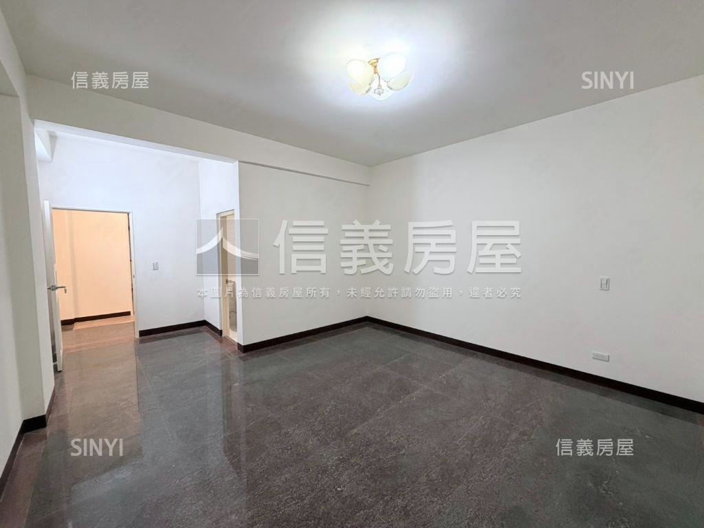 一樓馬來吉祥房屋室內格局與周邊環境