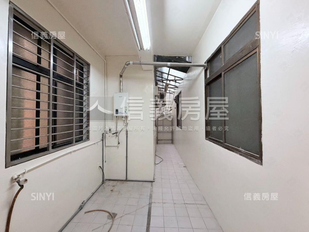 一樓馬來吉祥房屋室內格局與周邊環境