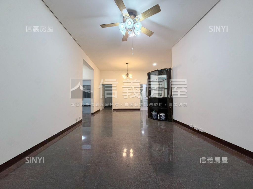 一樓馬來吉祥房屋室內格局與周邊環境