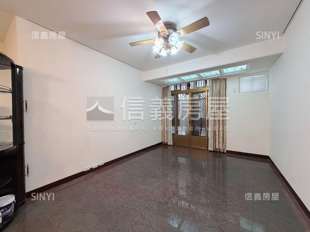 一樓馬來吉祥房屋室內格局與周邊環境