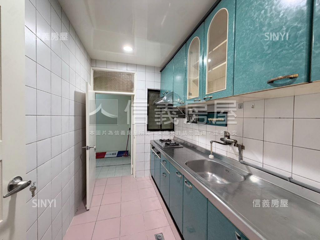 一樓馬來吉祥房屋室內格局與周邊環境