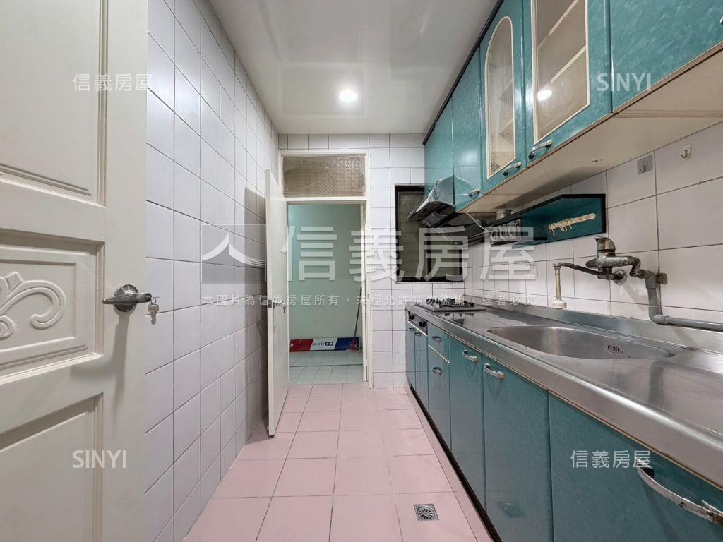 一樓馬來吉祥房屋室內格局與周邊環境