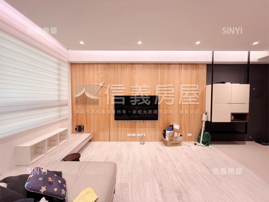 １１期窗的博物館附雙車位房屋室內格局與周邊環境