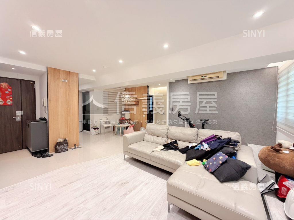 １１期窗的博物館附雙車位房屋室內格局與周邊環境