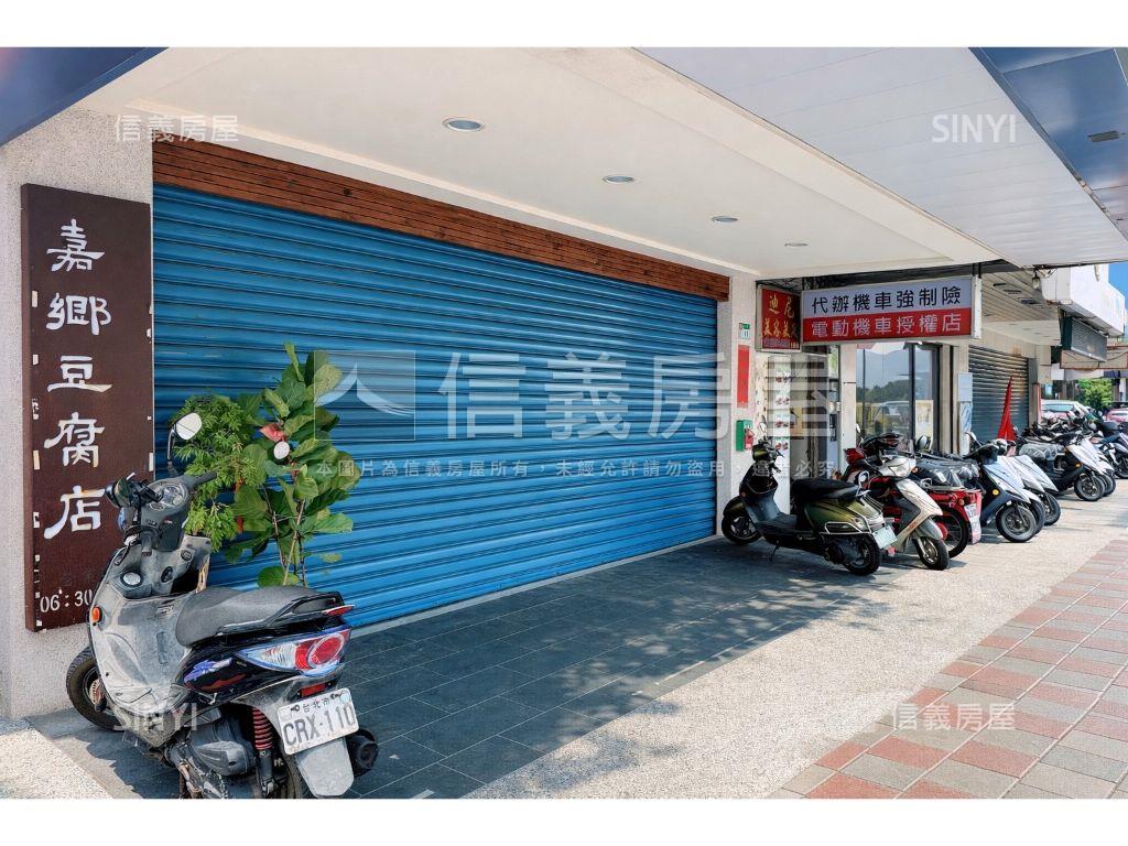 金龍路超顯目店面房屋室內格局與周邊環境