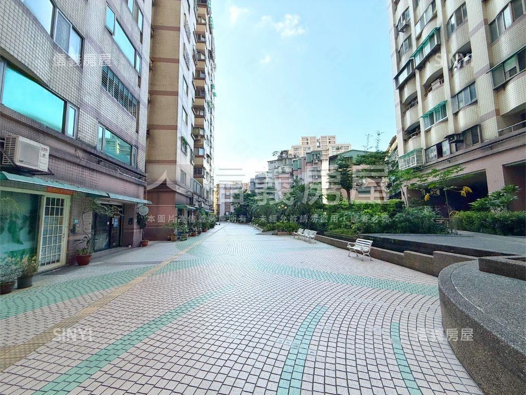 景安高樓成家兩房坡平車位房屋室內格局與周邊環境