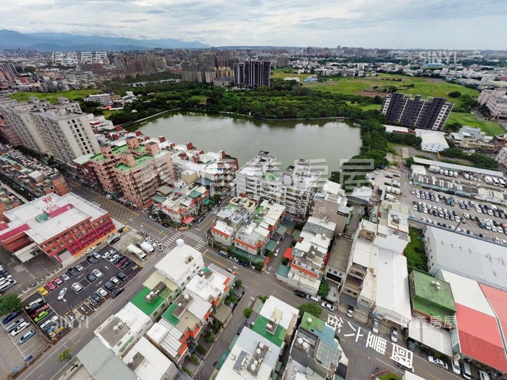 龍安戶政旁國強十街土地房屋室內格局與周邊環境