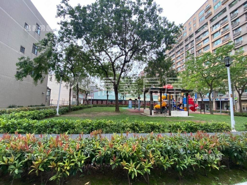 龍安戶政旁國強十街土地房屋室內格局與周邊環境
