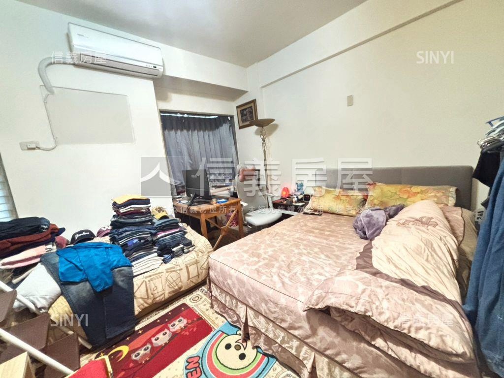 東方伯爵苑邸房屋室內格局與周邊環境