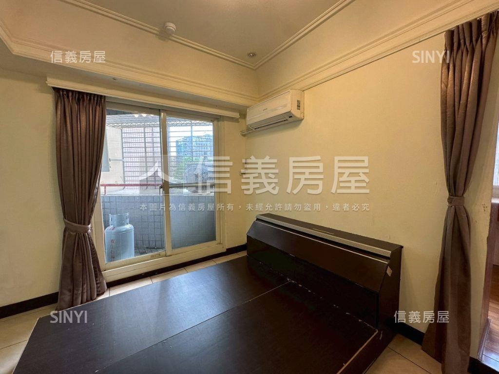 台五福星三房美屋房屋室內格局與周邊環境