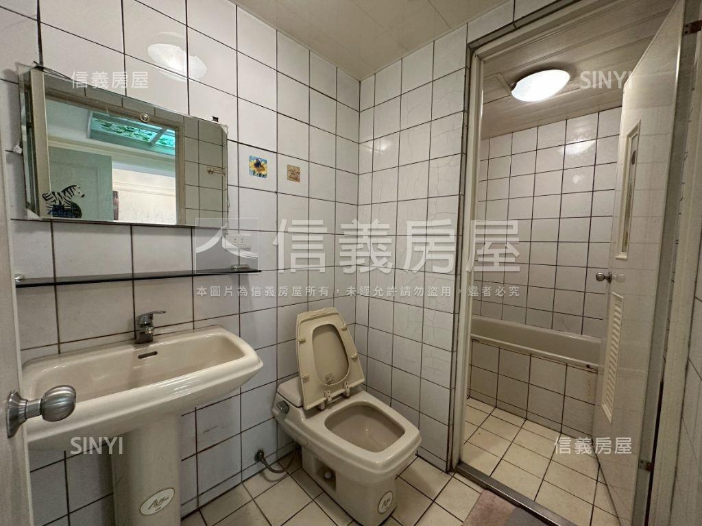 台五福星三房美屋房屋室內格局與周邊環境